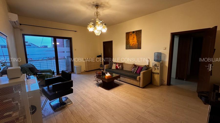 Apartament mare, luminos, 50 metri de metrou. - 8