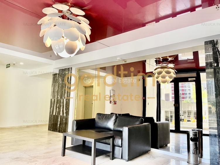 NOU/ PRIVELISTE - 23