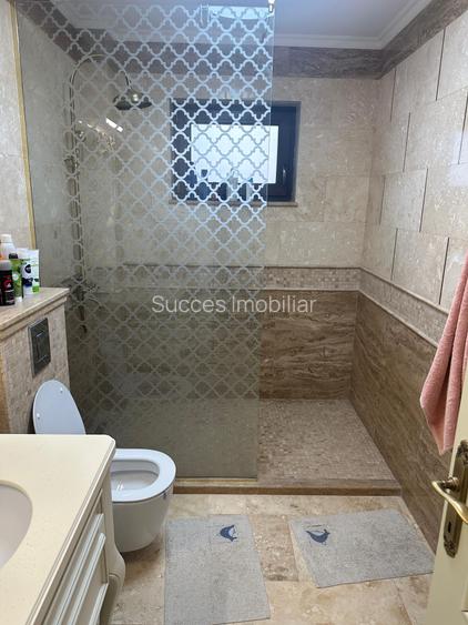 BRANESTI-VILA SUPERBISSIMA,LA LAC,PISCINA,FANTASTICA,UNICAT,700000 EURO - 40