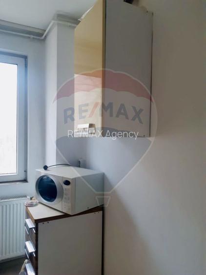 Apartament cu 2 camere de vânzare în zona Drumul Taberei - 16