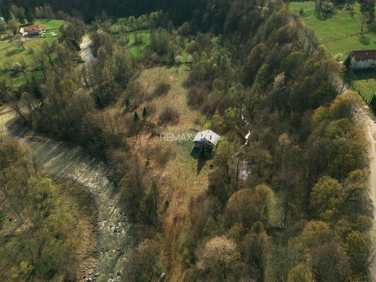 Casa si teren intravilan Tarcau - 40