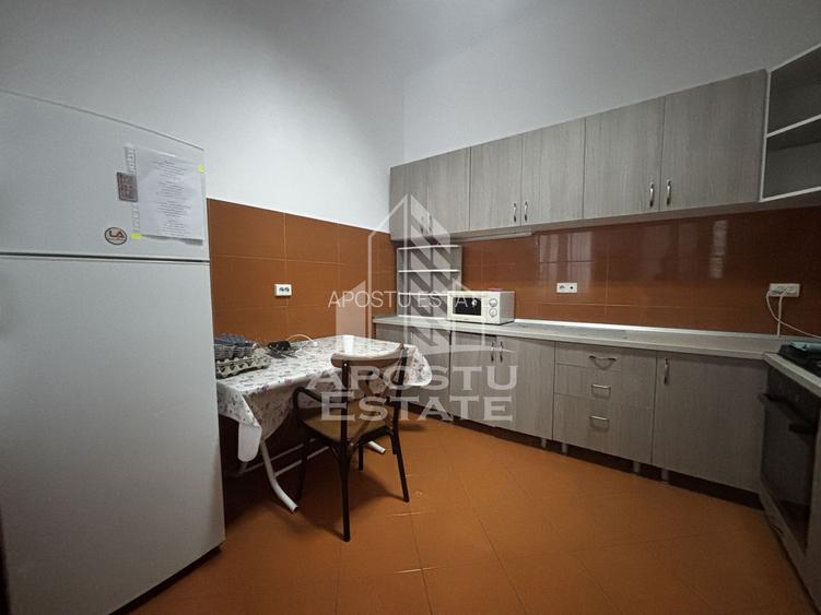 Casa partial mobilata, curte proprie,  zona Lunei - 20