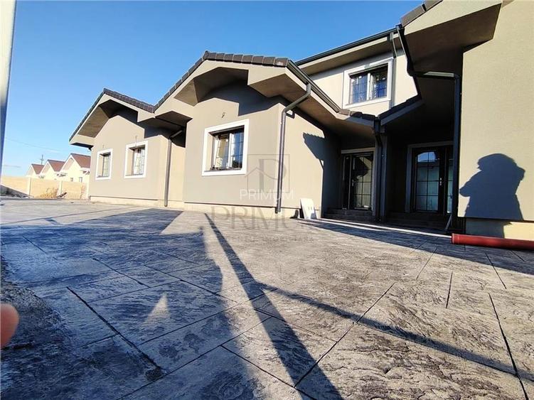 Casa insiruita - toate utilitatile - personalizare interioara - zona buna - 8