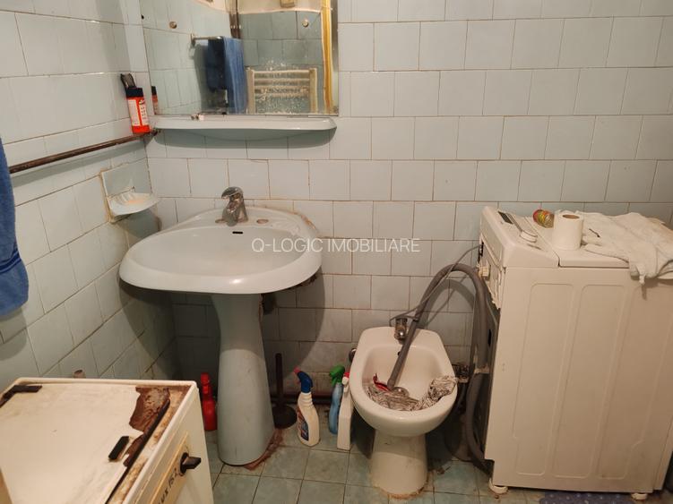 Casa 4 camere libera la vanzare GHIMBAV - 14