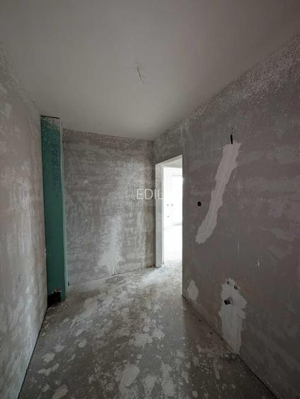 Apartament semifinisat,comision0!!! - 10