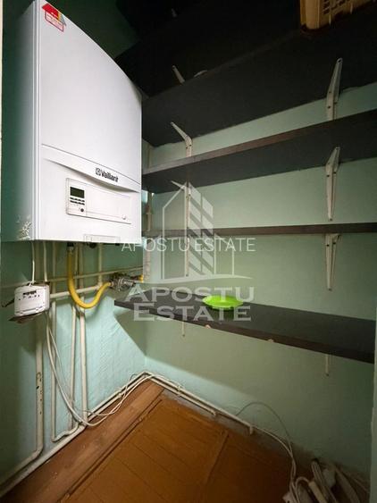 Apartament cu 3 camere, 2 bai, decomandat, centrala proprie, Girocului - 9