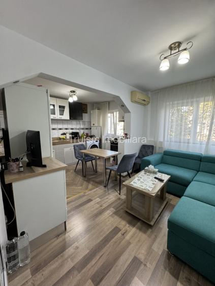 Apartament 4 cam, cf 1 dec, et 2/8, zona 9 Mai- Piata - 3
