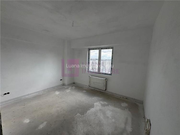 Apartament 2 camere de vanzare | Mihai Viteazu | balcon | NOU - 4