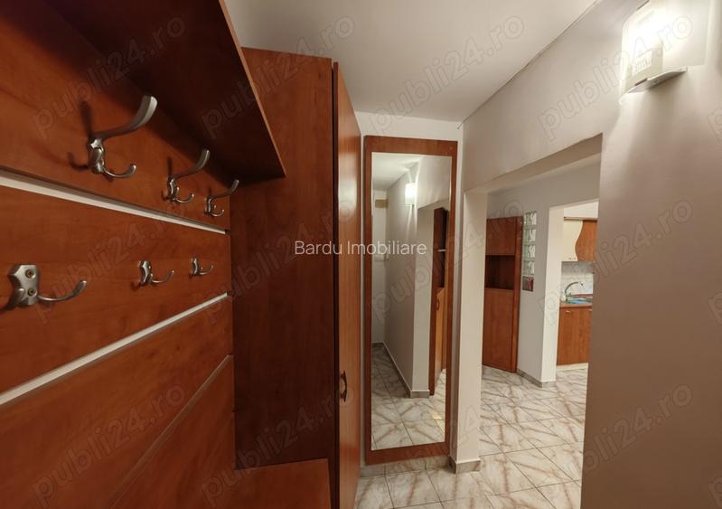 Apartament 3 camere Uverturii/ Decomandat/ Etaj intermediar - 9