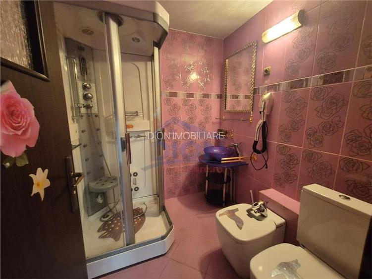 Apartament 3 camere deosebit, langa Casa Poporului - 14