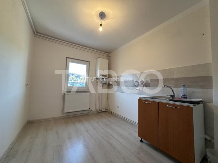 De vanzare apartament cu 2 camere + 2 balcoane cartierul Grigorescu - 3