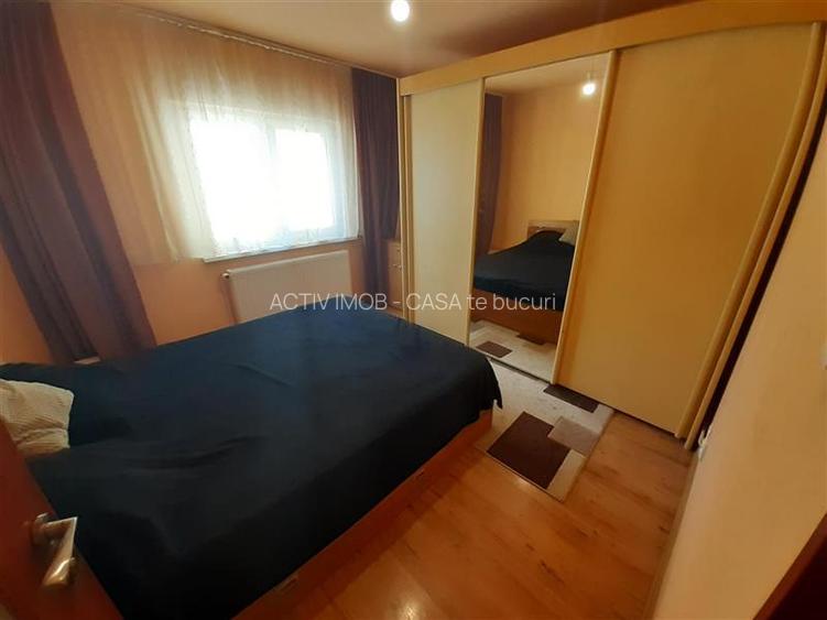 Resita, 2 Cam. Dec., Mobilat+Utilat, Parter Inalt, Micro 4 - 4