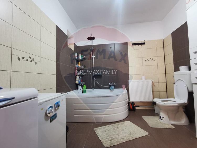 Vanzare/schimb Casă 6 camere, curte, zona Metro Oradea cu una mai mica - 18