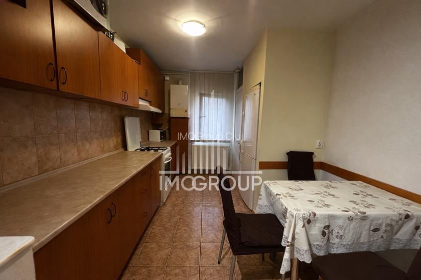 Apartament 3 camere, 2 bai, boxa si loc de parcare, Intre Lacuri, str. Siretului - 5