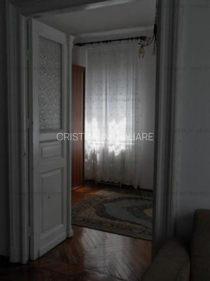 Casa Boiereasca D+P+M pozitie excelenta pe colt zona Centru Istoric - 7