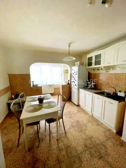 Apartament 2 cam | Intre lacuri | etaj intermediar - 4