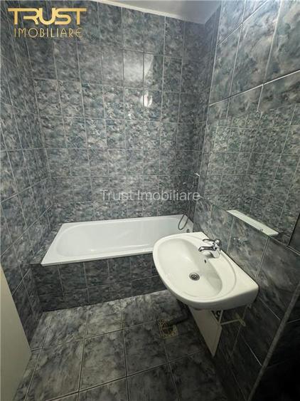 Spatiu comercial I 40 MP I Str. Dunarii - 9