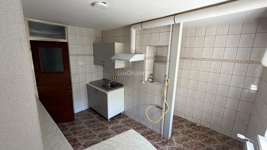 Apartament 2 camere Bloc Anvelopat – VITAN MALL - Luminos OPORTUNITATE - 10