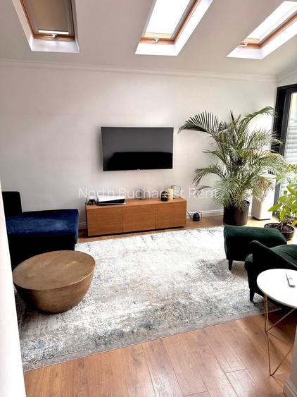 Casa in Aviației de închiriat cu curte - 3