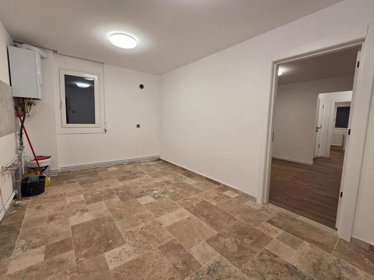 Apartament 2 camere LUX, recent renovat, parter, zonă verde, 2 parcuri
