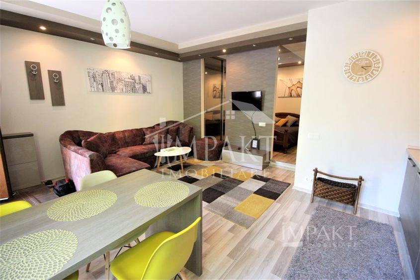 Apartament cu 2 camere in zona Plopilor.