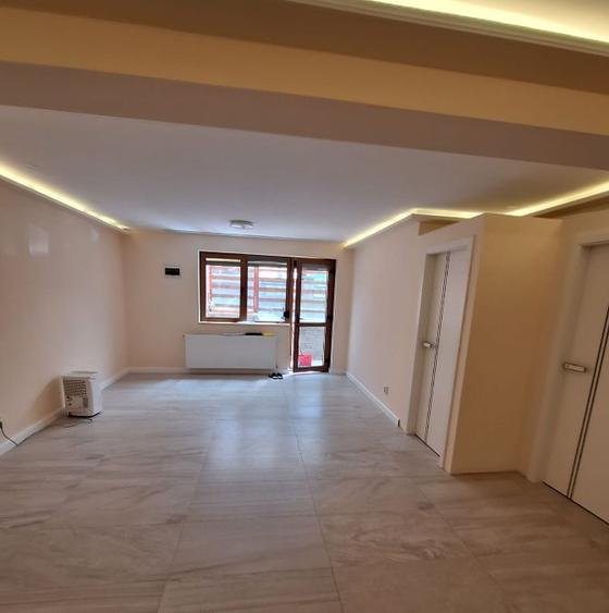 2 camere | Busteni | partia Kalinder | Prahova | parcare
