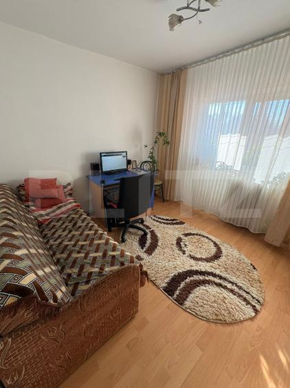 Apartament 2 camere, decomandat, ETAJ 2 INDEPENDENTEI