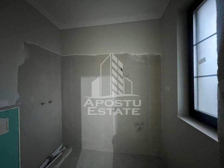 Duplex deosebit Dumbravita- spre pădure zona centrala