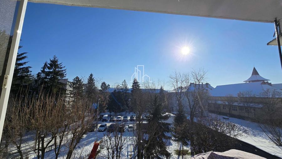 Apartament 2 Camere Et.3/4 Decomandat, Vanzare, Aleea Carpati