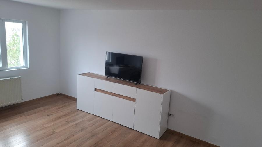 AP DE 2 CAMERE , DECOMANDAT NEMOBILAT