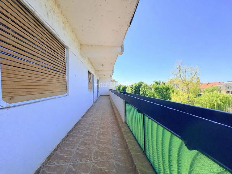4 camere, suprafata generoasa, vedere panoramica spre raul Timis - 4