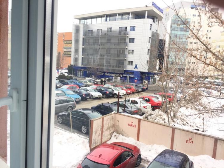 OPORTUNITATE, spatiu birouri in imobil de birouri