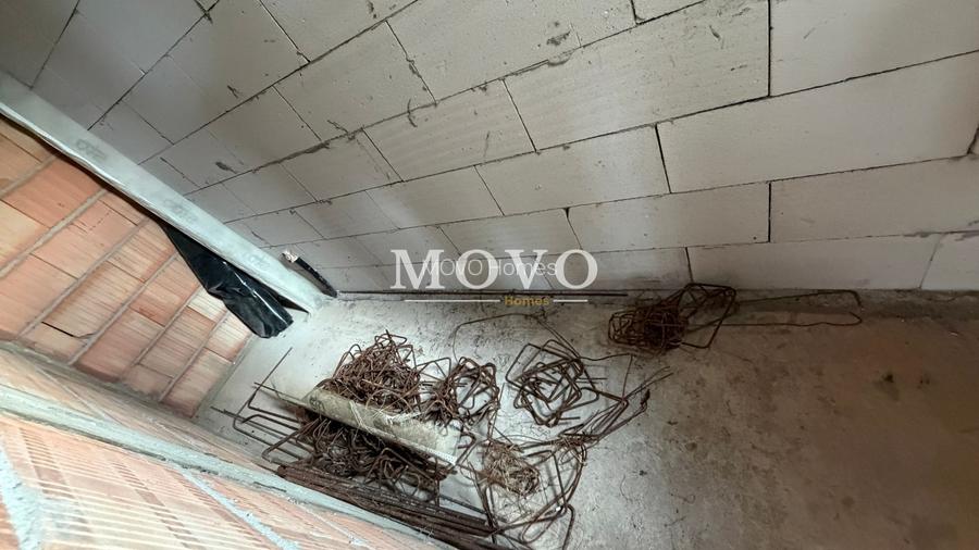 Duplex despartit | 4 camere | Asfalt si toate utilitatile | Zona excelenta