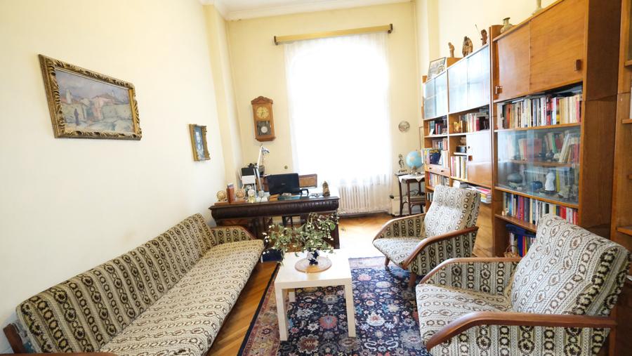 Oferta Chirie 5 camere si curte superb vila consolidata Ultracentral Bucuresti