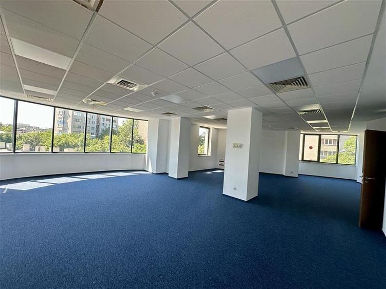 Spatii birouri de inchiriat ultracentral Bucuresti - de la 66 mp