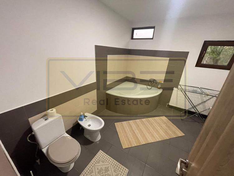 Casa parter 4 camere- Curte 1200 mp - Ideal de locuit/ after school