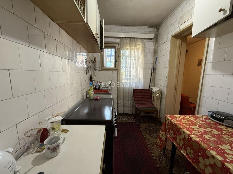 APARTAMENT 3 CAMERE ULTRACENTRAL LICEUL HURMUZACHI - 10
