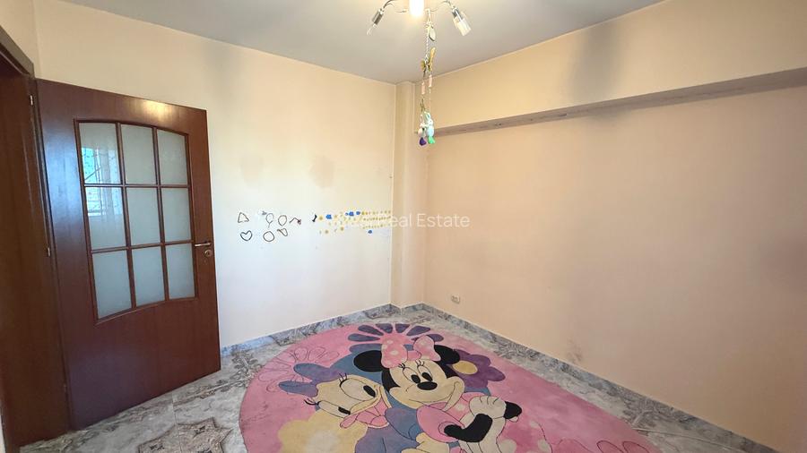 Apartament 4 camere mobilat, Calea Călărașilor - 14