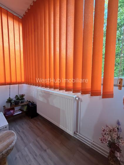 Apartament 2 camere, decomandat, 42 mp utili, etaj 1 - Girocului