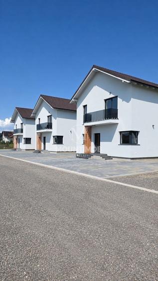 Ultima unităte disponibilă, Casă modernă 140 mp/utili, Stupini