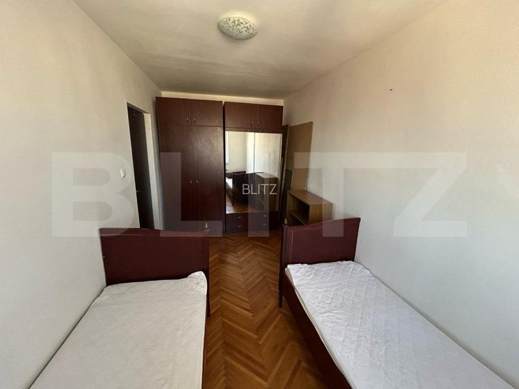 Apartament 4 camere, 55 mp decomandat, zona Cetate - 6