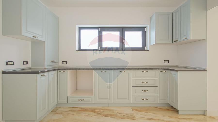 Vilă modernă cu 5 camere în Bunloc – Harmony Estate Premium Villas