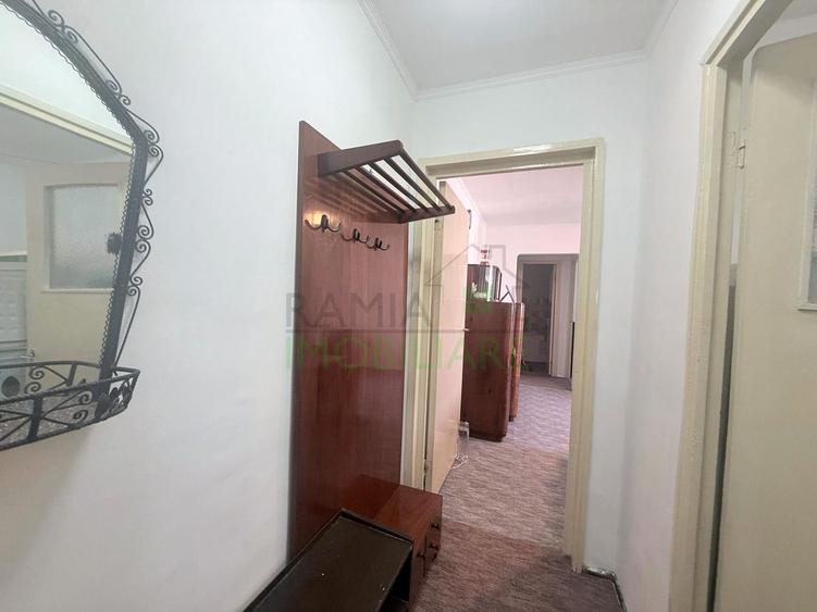 Apartament 2 camere Tractorul mobilat utilat disponibil imediat