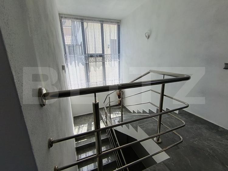 Casa cu 4 camere mobilata și utilata în suprafață de 237,9 mp - 13