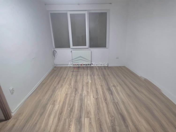 Persoana fizica vand apartament cu 2 camere si dependinte, ultracentral - 6