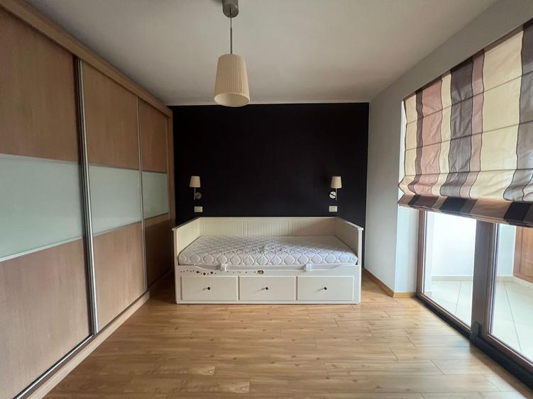 | Apartamnet 3 Camere - Natiunile Unite 80mp |