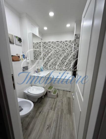 Apartament de vanzare Decomandat  ,3 camere 65 mp , zona Marasti - 8