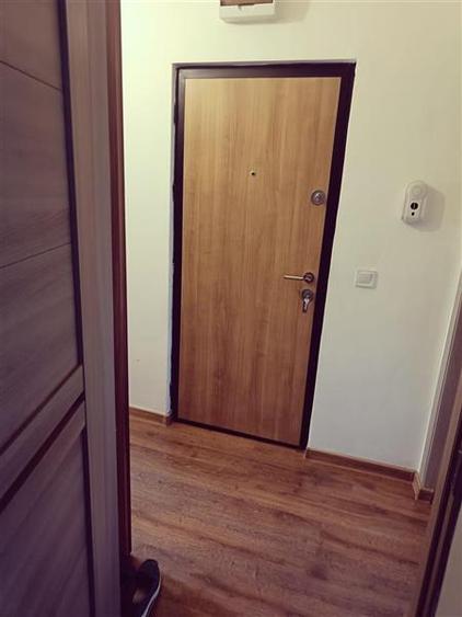 Apartament 3 camere de vanzare, model decomandat - Podul de Piatra