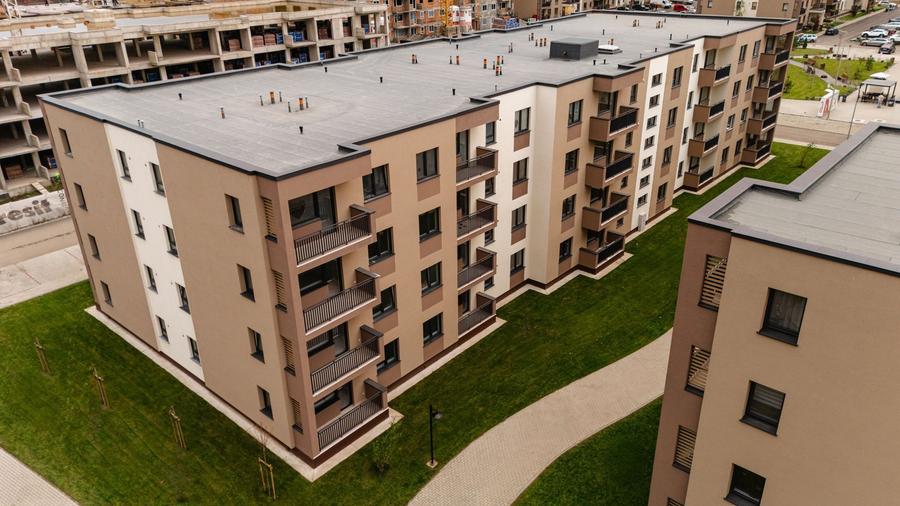 Apartament 3 camere decomandat Tip 2V