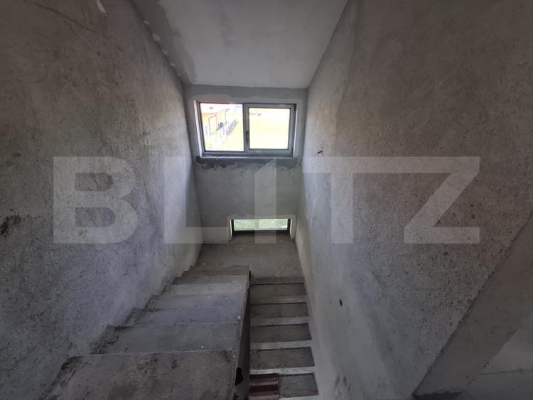 Casa tip duplex, 96 mp, zona Dorolt